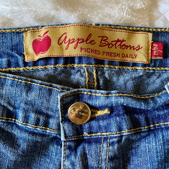 Apple Bottoms Blue Jeans with Pink Accent - Picture 8 of 11